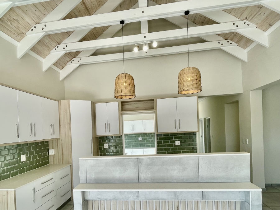 4 Bedroom Property for Sale in Myburgh Park Western Cape